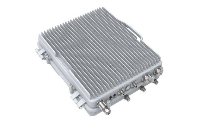 MikroTik InterCell 10 B38+B39 LTE base station