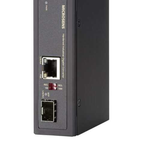 Microsens industrial Bridge Converter RJ45 PoE+ (60W) zu SFP 100/1000