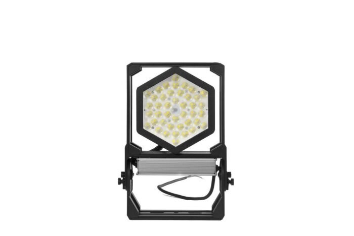 Synergy 21 LED Objekt/Stadion HC Strahler 100W IP67 cw dim 60° - Image 5