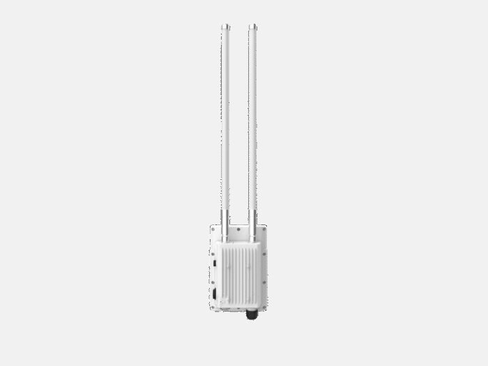 Milesight IoT LoRaWAN Gateway, UG67-L04EU-868M POE / Wi-Fi / LTE - Image 2