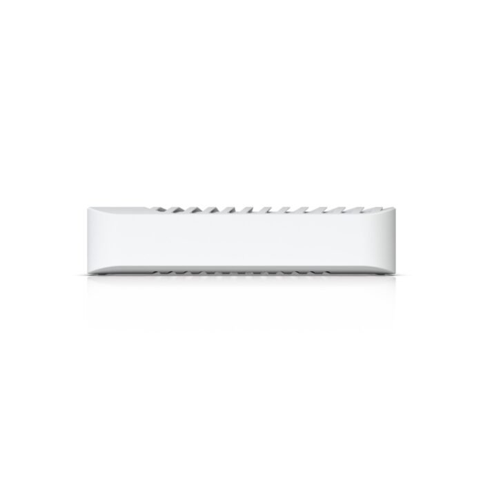 Ubiquiti Switch full managed Layer3 10 Port &bull 8x GbE &bull PoE Budget 120W &bull 2x PoE bt &bull 6x PoE at &bull 2x SFP+ &bu - Image 4