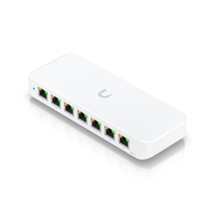 Ubiquiti Switch full managed Layer2 8 Port &bull 8x GbE &bull PoE Budget 42W &bull 7x PoE at &bull 1x PoE bt In &bull Desktop &b - Image 3